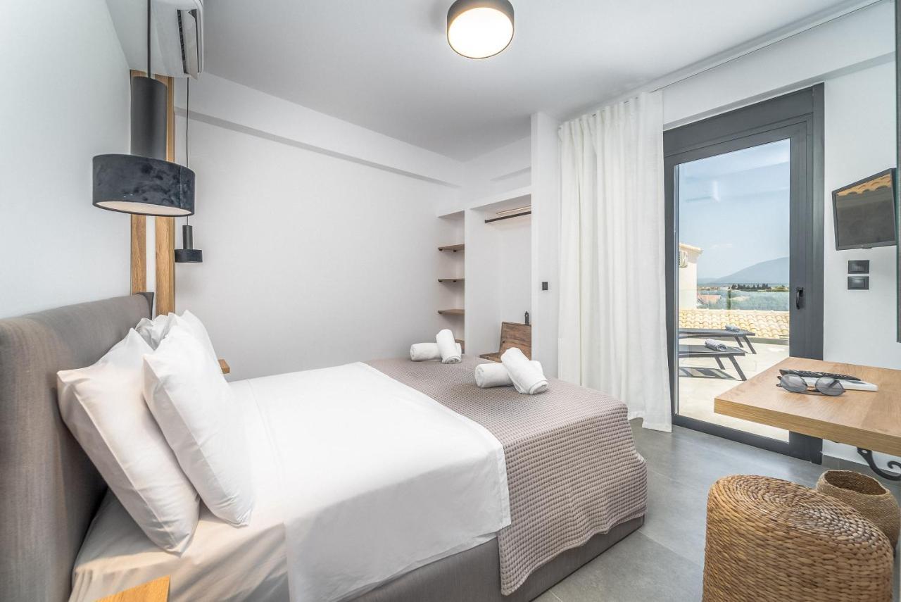 Nemesis Luxury Villas Apolpaina エクステリア 写真