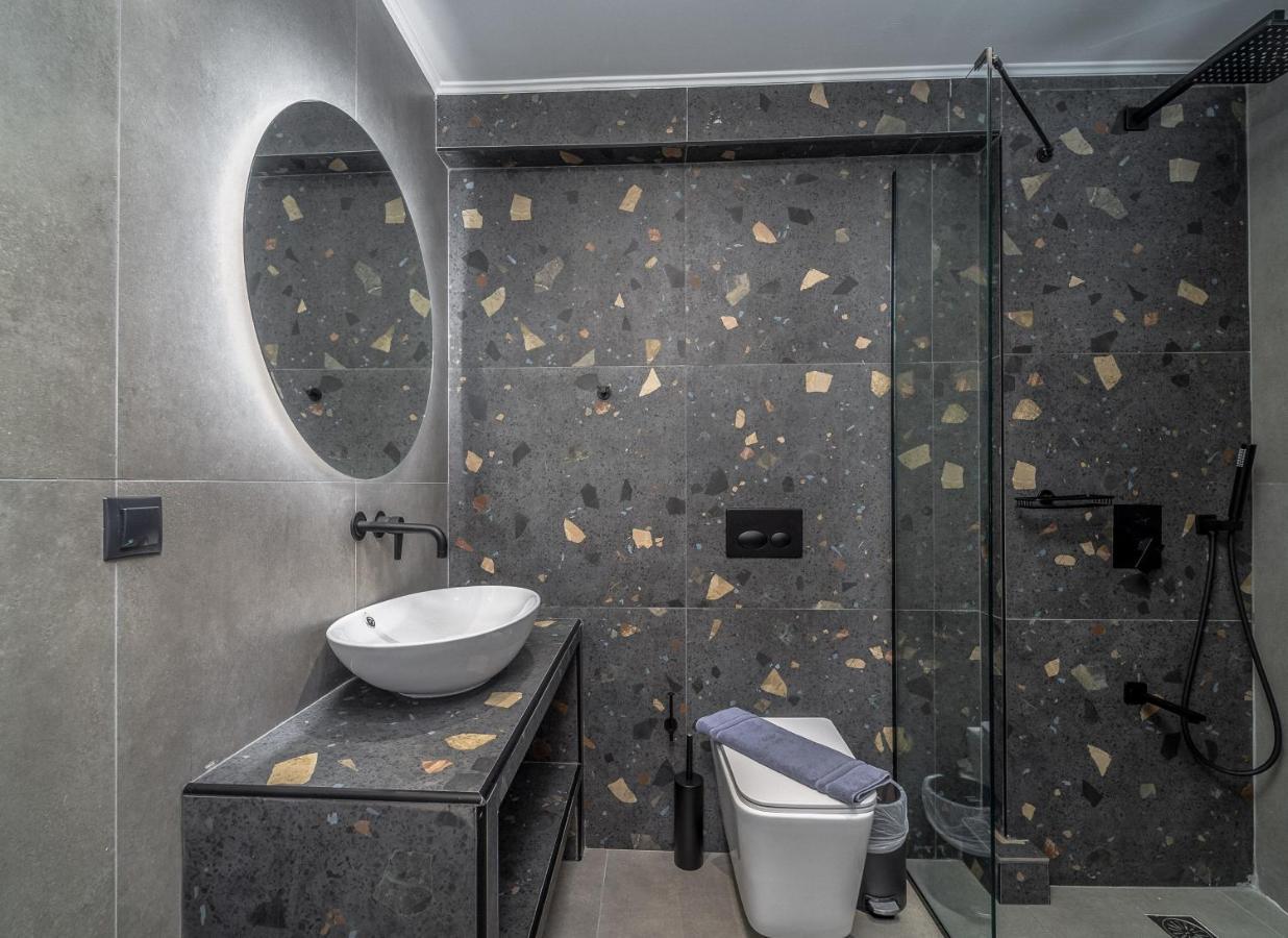 Nemesis Luxury Villas Apolpaina エクステリア 写真