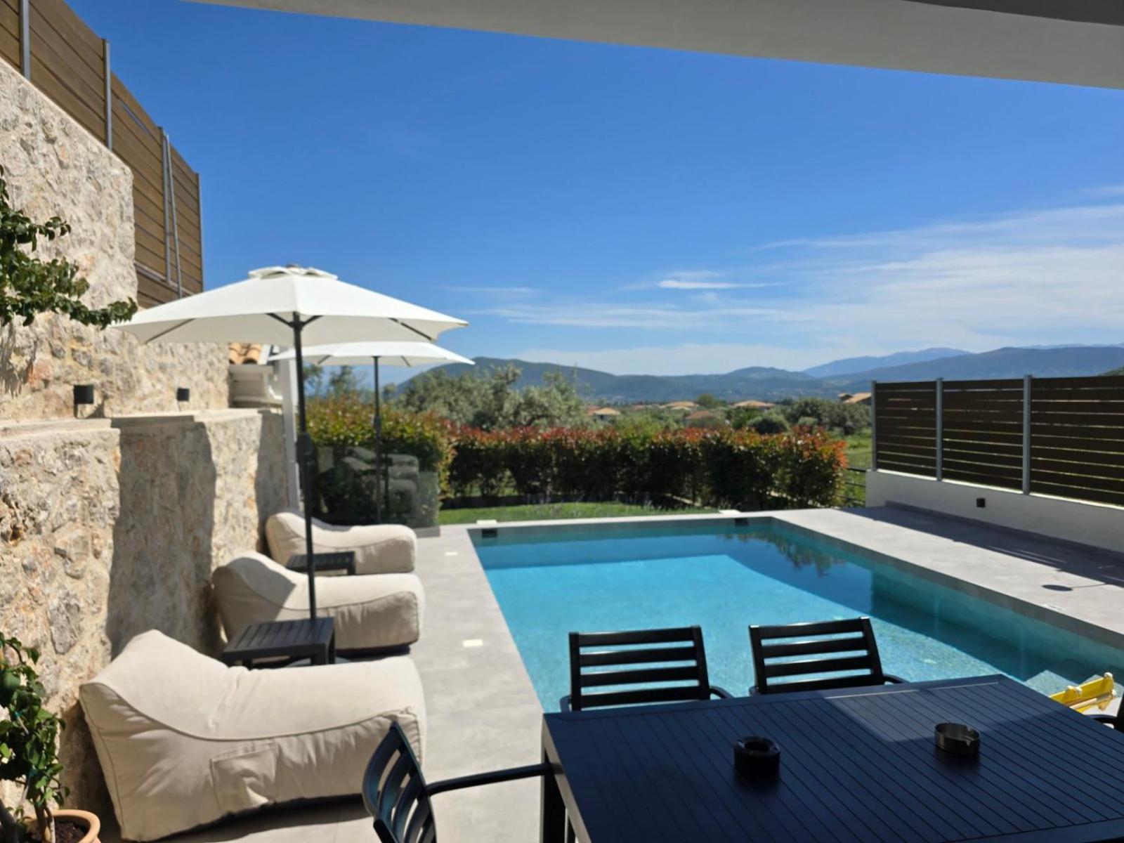 Nemesis Luxury Villas Apolpaina エクステリア 写真